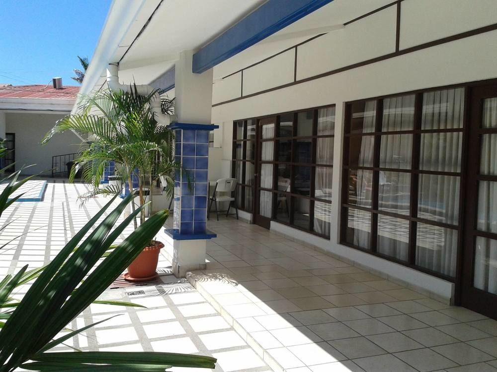 Apartotel Gaviotas Jaco Bagian luar foto